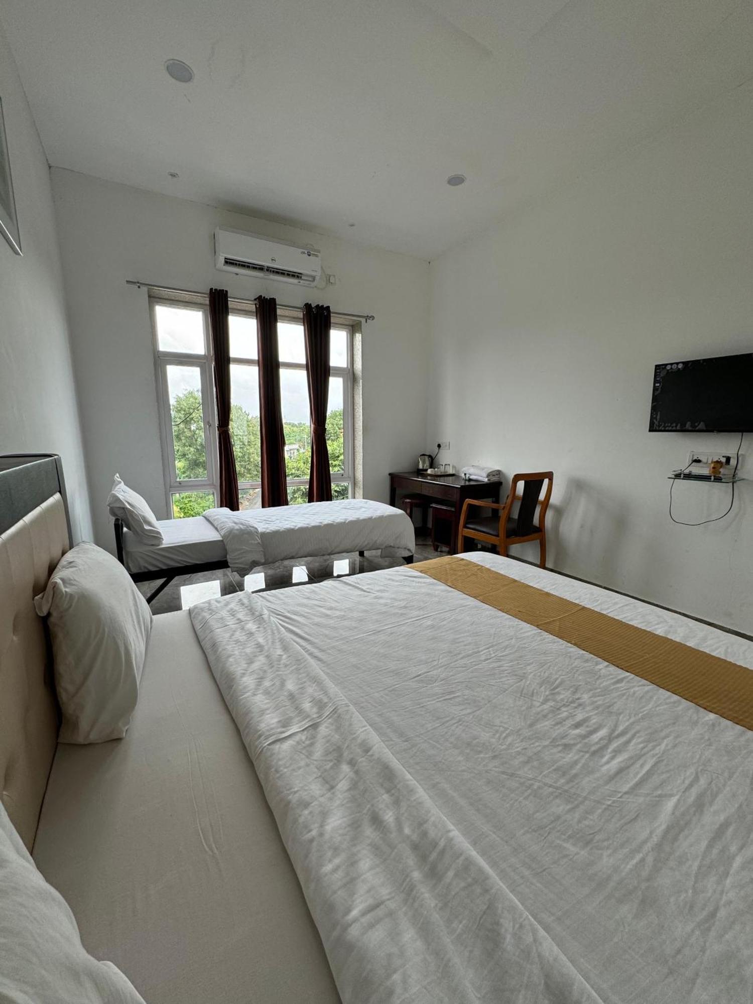 Vasant Vihar Resort Kevadia Eksteriør bilde